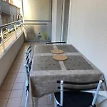 Parking Prive Gratuit, Balcon, 2 * Clermont-Ferrand