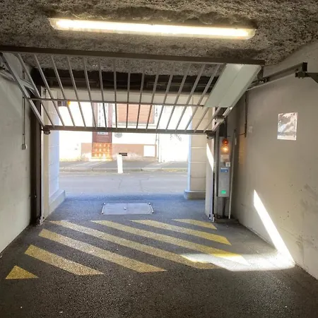 Parking Prive Gratuit, Balcon, 2 Appartement *