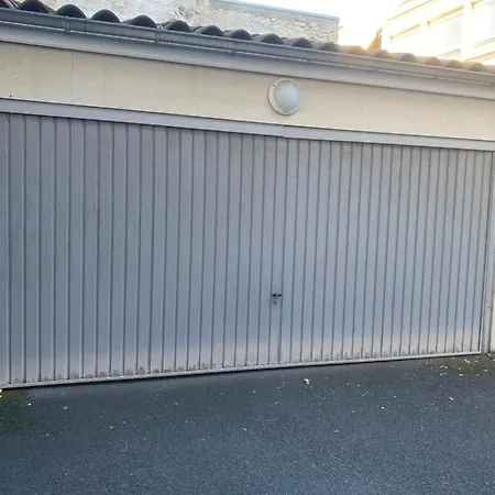 Parking Prive Gratuit, Balcon, 2 Lägenhet *